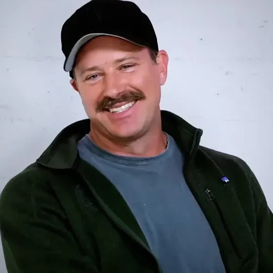 Замешанный в скандале с каннибализмом Арми Хаммер кардинально сменил имидж на фоне возвращения в Голливуд Хаммер, Хаммера, актёр, актёра, друзьямиАрми, назад, признаётся, интервью, просто, теперь, После, начал, каннибализме, оставили, агенты, пиарщики, Элизабет, Чэмберс, Предложение, подала