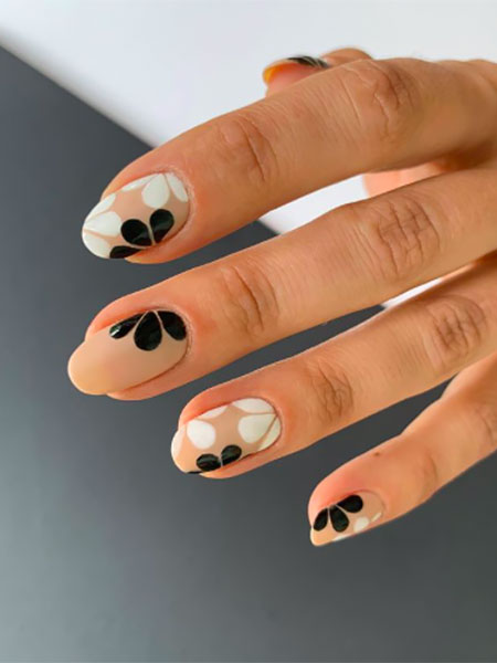 От лаванды до зелени: весенне-летние тренды маникюра От лаванды до зелени: весенне-летние тренды маникюра Красота,hello! рекомендует