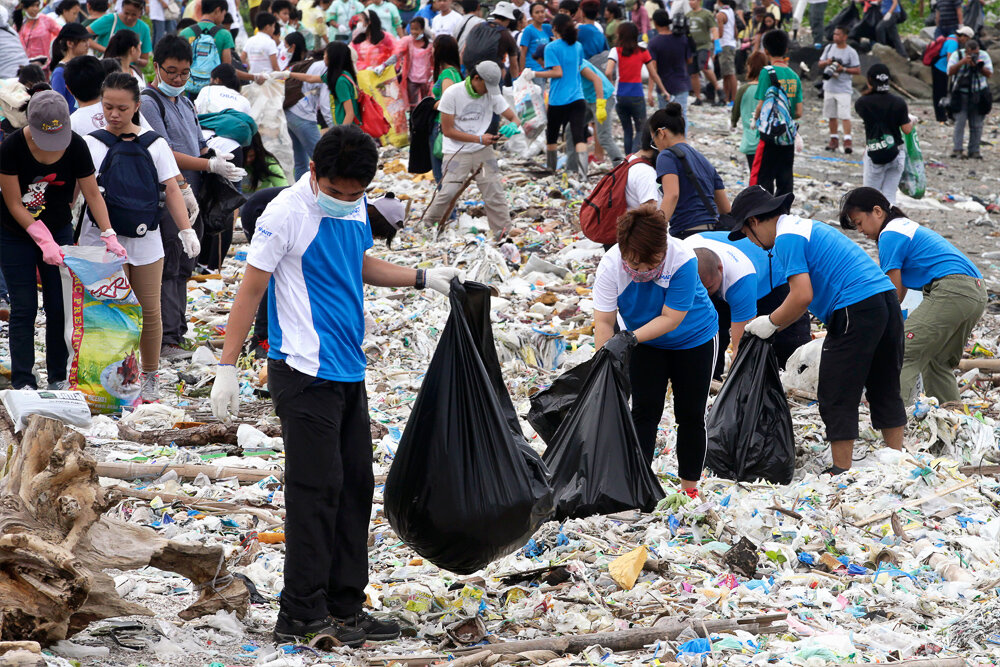 Отходы на планете земля. Загрязнение планеты мусором. Очищение окружающей среды.