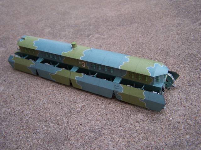 Герберт Уэллс в роли оружейника