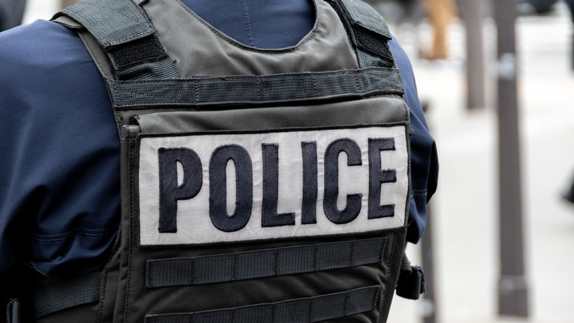 Во Франции полиция разогнала сквот из около 450 мигрантов