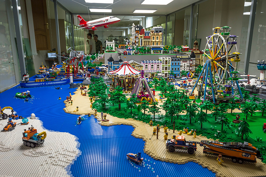 MegaBricks: выставка моделей из кубиков LEGO