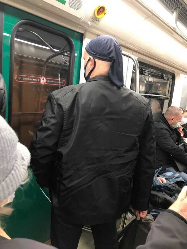 Чудаки и модники из метро  позитив,смешные картинки,юмор