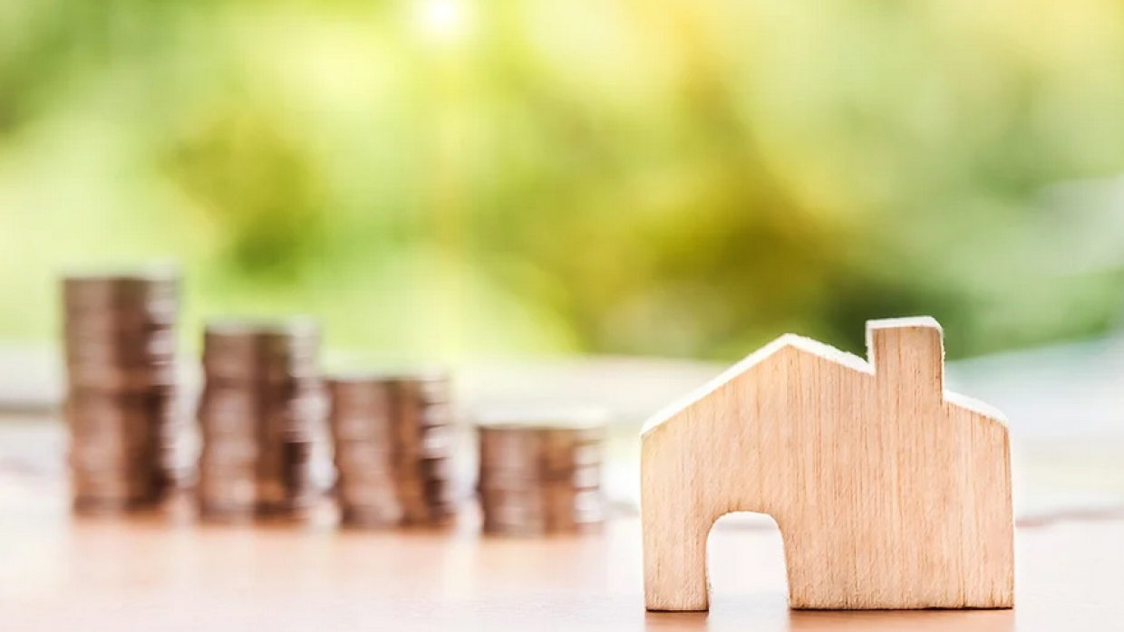 РИА Новости: ипотека подорожала в России