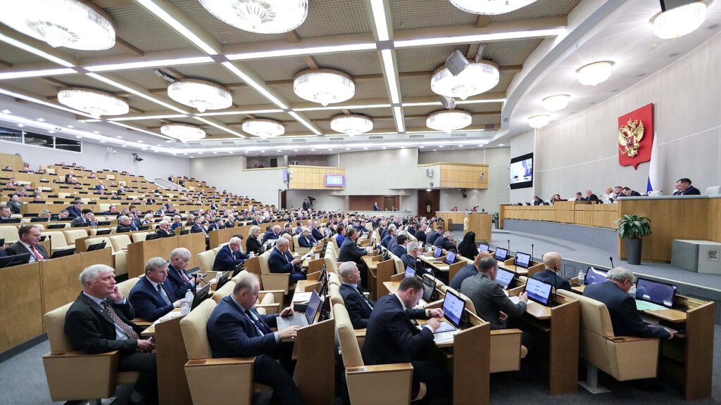 Госдума уточнила срок отработки выпускников медвузов в госучреждениях