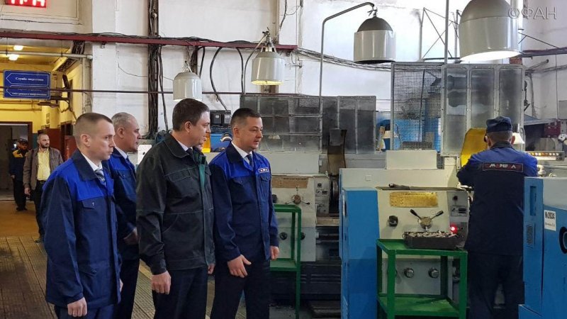 Глава ЛНР посетил луганский завод «Маршал»