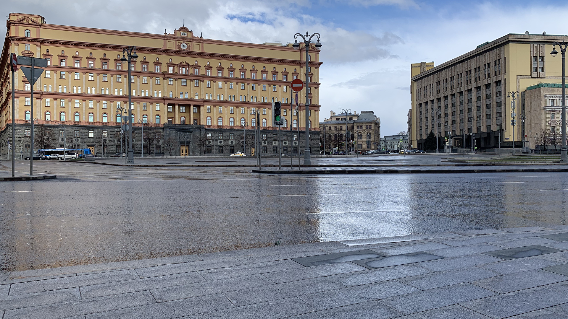 лубянская площадь москва