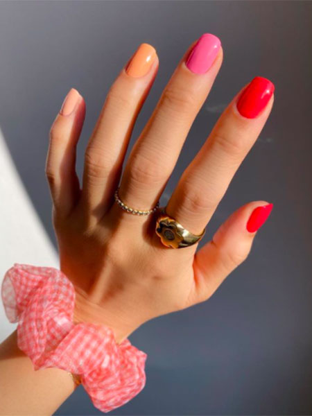 От лаванды до зелени: весенне-летние тренды маникюра От лаванды до зелени: весенне-летние тренды маникюра Красота,hello! рекомендует