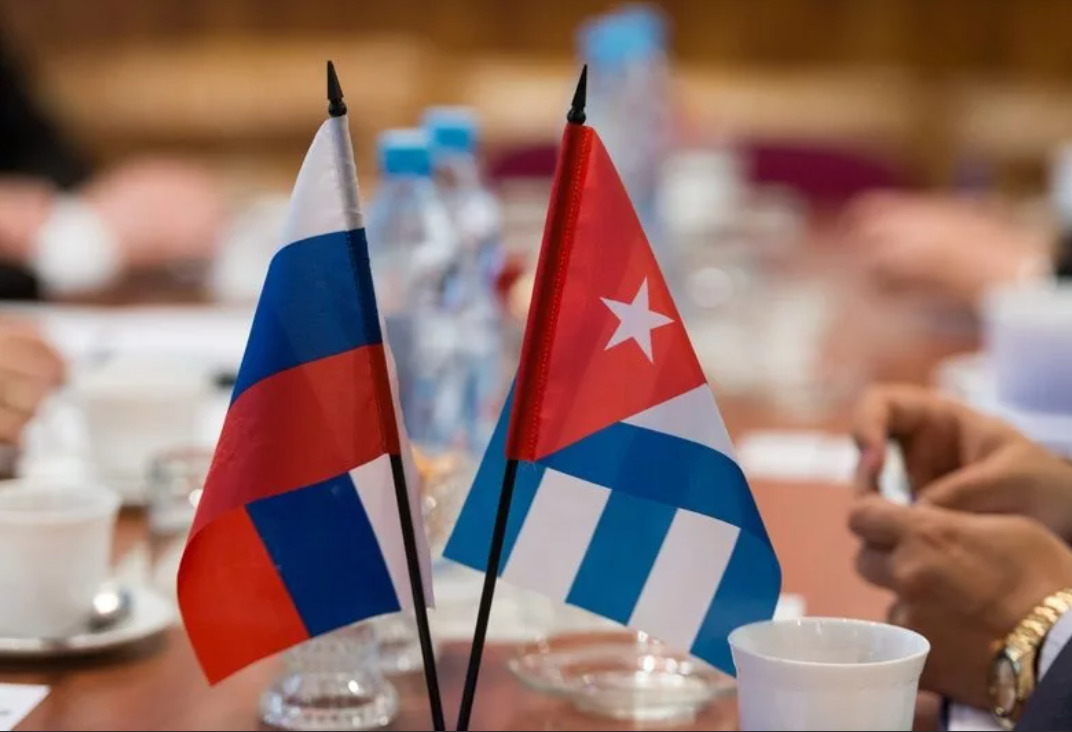 Куба и россия отношения. Куба и Россия. Отношения России и Кубы. Куба международные отношения. Россия и латинская Америка.