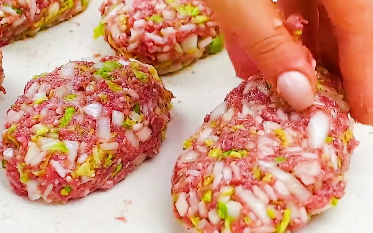 Сметут мгновенно! Вместо котлет готовлю их каждый день! Невероятно вкусно!