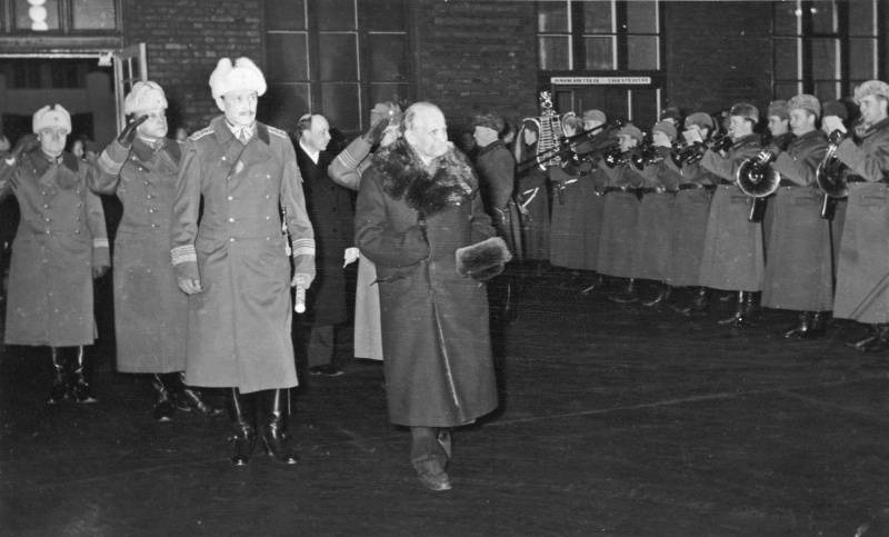 Как Финляндия «победила» СССР Как Финляндия «победила» СССР Финляндии, финны, войну, войны, потери, Маннергейма, войск, войска, Хельсинки, Москва, война, армии, около, Армия, против, можно, финские, Финляндию, Красная, человек