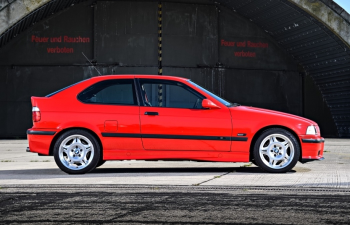 Более компактная версия BMW М3 Е36. | Фото: autowp.ru.