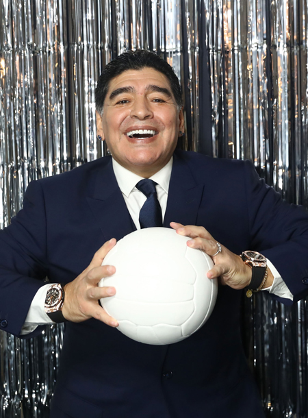 Диего Марадона перенес операцию на мозге Диего Марадона перенес операцию на мозге Звезды,Новости о звездах