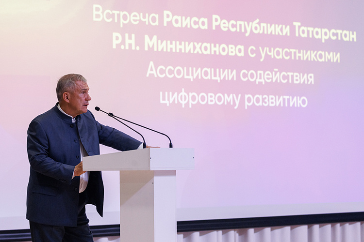    Двухминутное выступление главы республики дало понять: говорить будут преимущественно о безопасности.   
Фото: Сергей Елагин
