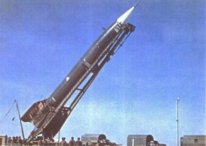 ​Баллистическая ракета «Дунфэн» на испытательной базе Цзюцюань chinaspaceflight.org - «Божественный корабль» | Warspot.ru