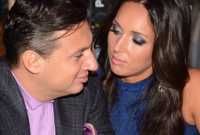 Лучшие фото Алсу и ее мужа с детьми Лучшие фото Алсу и ее мужа с детьми алсу