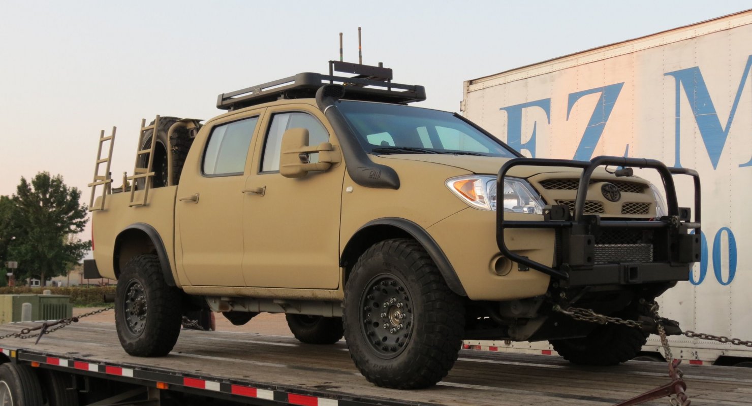 Автопарк армии Чехии обновляют новыми Toyota Hilux Автопарк армии Чехии обновляют новыми Toyota Hilux Автомобили