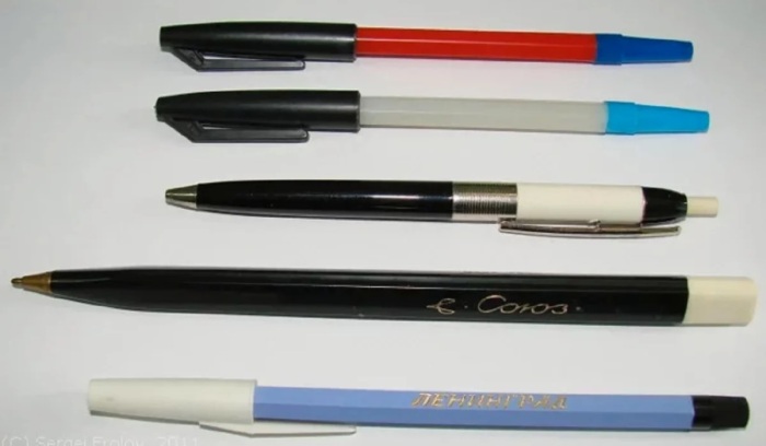 Шариковые ручки тоже были предметом коллекционирования. /Фото: avatars.mds.yandex.net