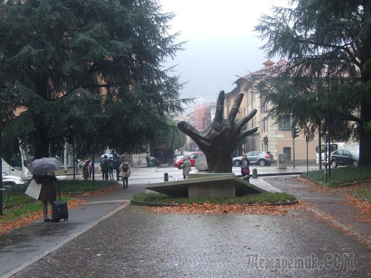 От Милана до Венеции галопом Милан, Италия, города, места, рождественских, своих , Рождеством, ИталииСобытия, любимой, позитивно, отражу, Начнем           Вокзал         Дуомо  Идем, местапоездагородаКратко, неподражаемые, ИталииЭто, северу, приключений, моменты, красках, сказку                   Комо         В