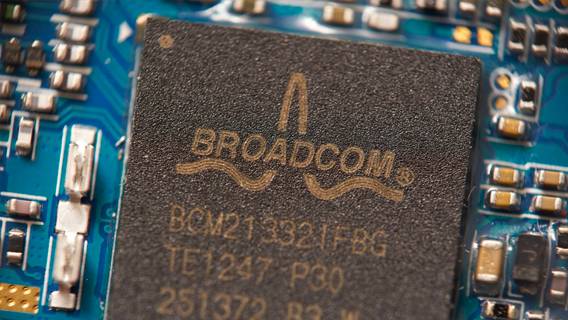 Производитель чипов Broadcom приобретет компанию по разработке программного обеспечения VMware за $69 млрд