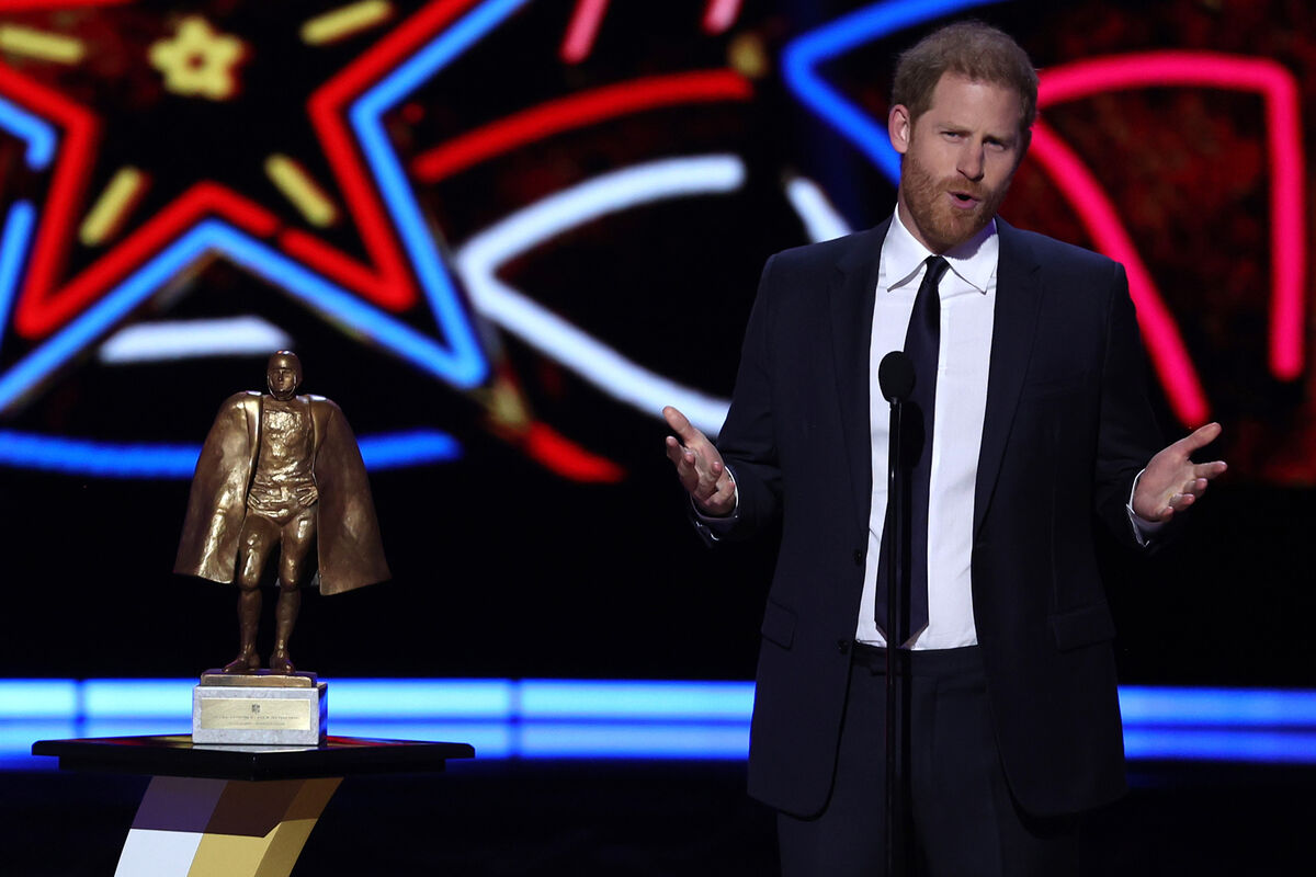 казаку олеся викторовна двгупс. ильина вероника иркутск лауреат. награждение победителей олимпиады мгу им. чествование призеров президентских игр 2022 школа № 9 сыктывкар. огарева по математике.