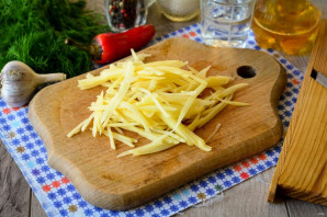 Салат из сырой картошки Салат из сырой картошки кулинария,салаты