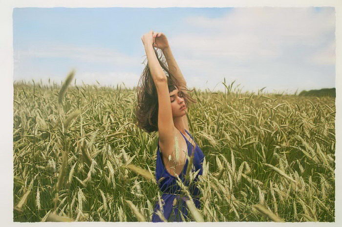 Гиперреалистичные картины Yigal Ozeri Гиперреалистичные картины Yigal Ozeri