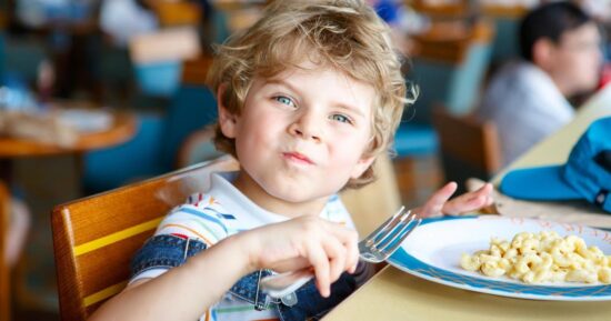 В Москве 4-летний мальчик чуть не умер из-за горохового супа