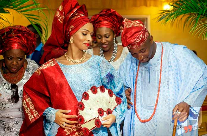 Свадьба в Нигериию Там разрешено многомужество