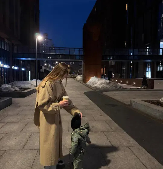 Внучка Никиты Михалкова показала редкие фото с сыном Натальи, Михалкова, МихалковойСын, Никиты, Артёма, Наталья, МихалковойНаталья, матерью, после, телеведущий, режиссёр, актёр, Сейчас, брака, женой, развелись, Дарьей, Михалков, первой, браке