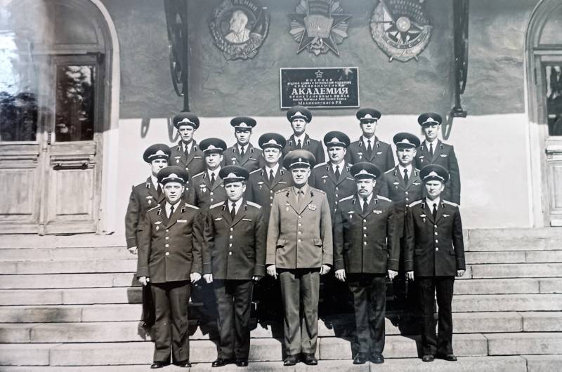 Бронетанковая академия имени Малиновского: славное прошлое и забвение в настоящем г,Москва [1405113],город Смоленск г,о,[95248978],г,Смоленск [1232056],история,Смоленская обл,[1231885]