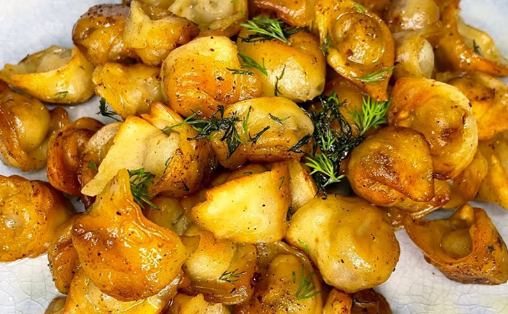 Показываем тонкости жарки пельменей. Всегда сочно, без подгорания и пересушивания