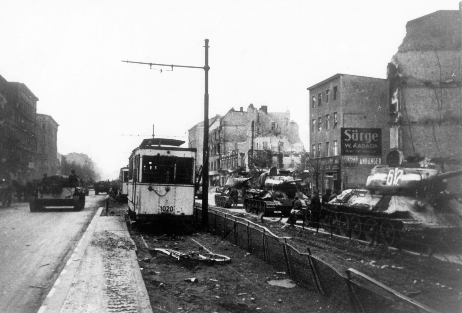 Фото разрушенного берлина 1945