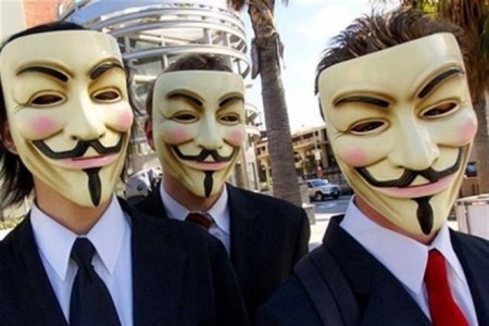 «Anonimus» удалось взломать почту активистов майдана