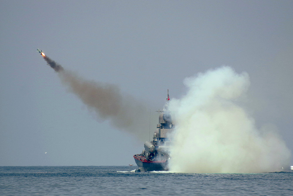 Ракетные стрельбы Черноморского флота ВМФ Российской Федерации. Источник изображения: 