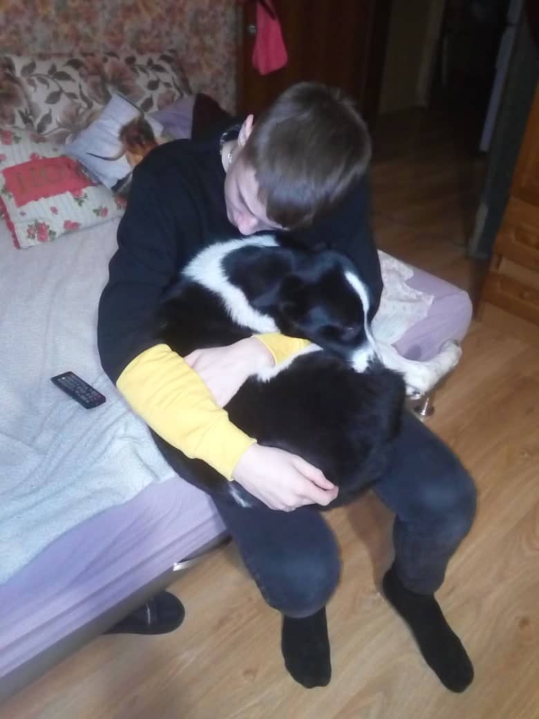 мальчик с собакой