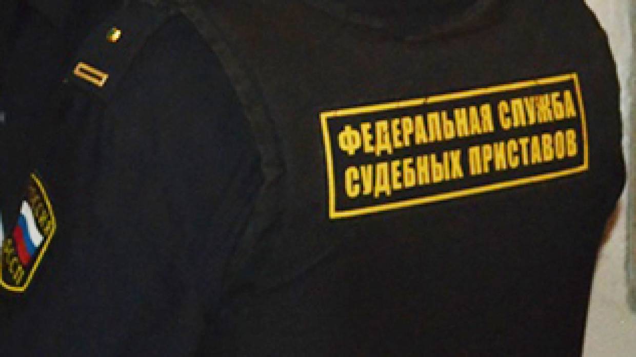 Глава УФССП по Ленобласти устроил беременной сотруднице ночной допрос со спецназом