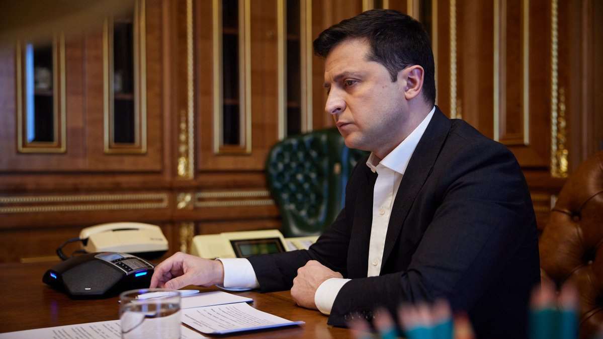 Зеленский объявил о внесении в Раду законопроекта об особом статусе поляков на Украине Политика,Украина