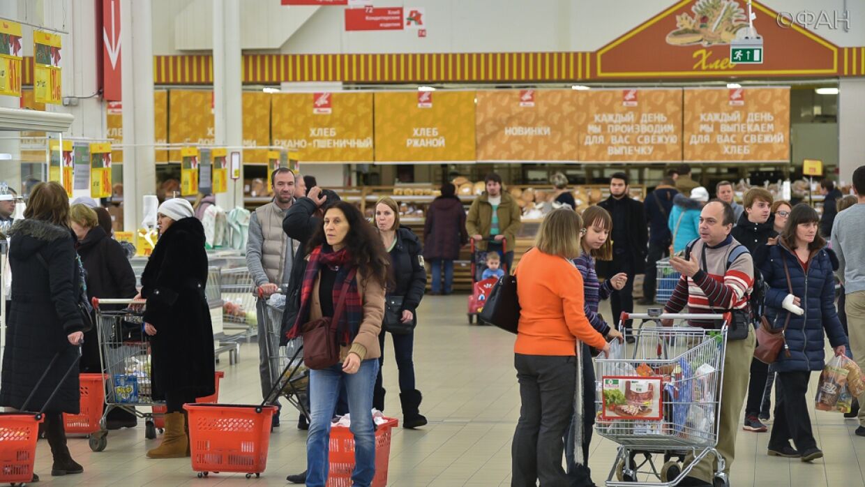 Производители и поставщики попросили поднять цены на продукты в России