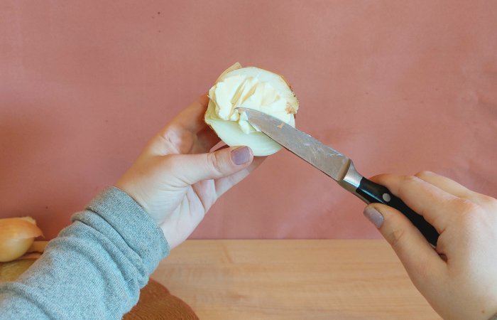 Зачем нужно смазывать лук сливочным маслом: 7 секретов ведения домашнего хозяйства быт,лайфхаки,советы хозяйке