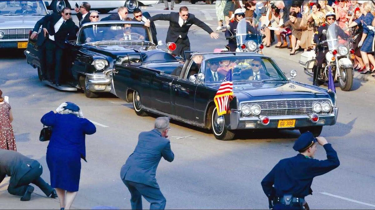22 ноября 1963 года мир потрясла страшная новость: в Далласе, штат Техас, застрелен Джон Кеннеди - 35-й президент США, сверхдержавы двуполярного мира.