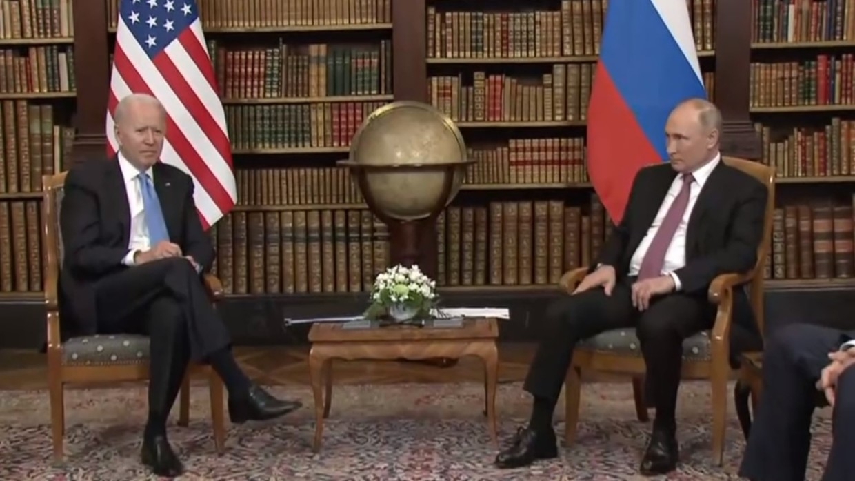 Путин выразил соболезнования в связи с инцидентом во Флориде в разговоре с Байденом