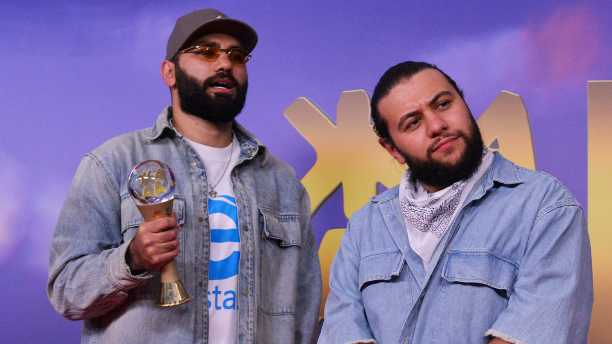 Дуэт HammAli & Navai не смог вылететь в Душанбе из-за проблем со здоровьем