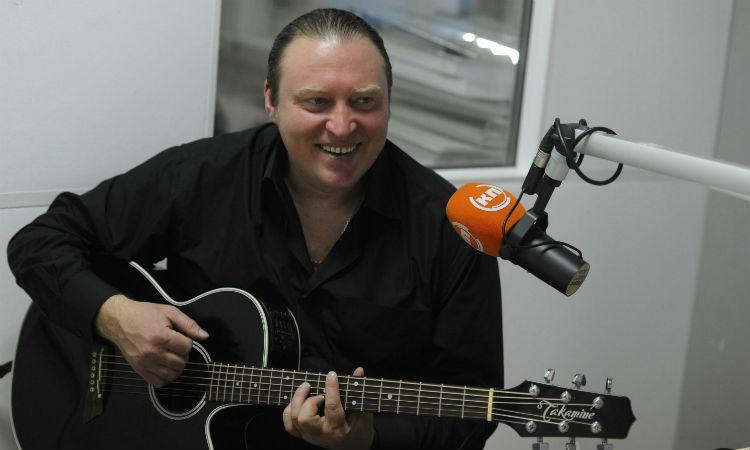 Исполнители одного хита. Аиша бегиева и айдамир мугу. Исполнители одного хита. 30 октября родились известные музыканты и певцы. Артисты хиты 2000.