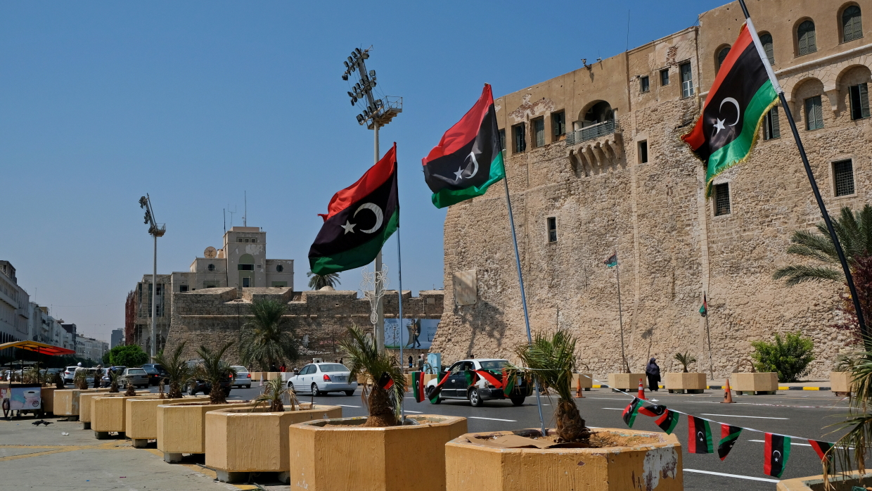 ليبيا ، حصاد 31 أكتوبر / تشرين الأول: مسلحو حكومة الوفاق  الوطني يدفنون جثث من مستشفى طرابلس في ترهون ، البرلمان العربي يدعو لتحقيق  السلام في ليبيا. 