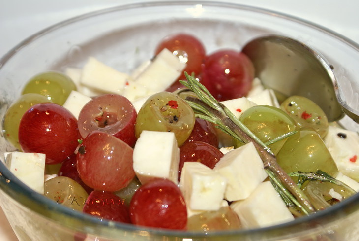 Виноград маринованный с сыром греческая кухня,закуски,кухни мира