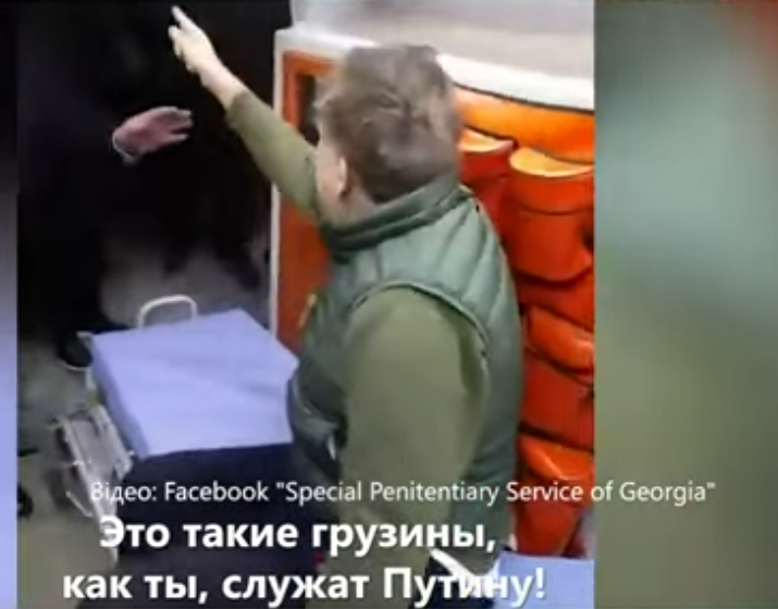 Савик Шустер сравнил Михаила Саакашвили с жертвами Хатыни Савик Шустер сравнил Михаила Саакашвили с жертвами Хатыни Саакашвили, смотри, путинский, своей, фильм, чтобы, этого, успокоюсь, говорит, отсюда, Мишико, ведущий, который, студии, интересует, Путин, подонок, палач, Савик, выйду