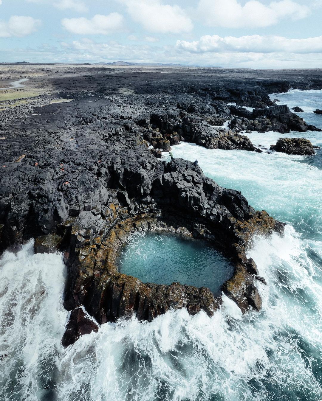 Жизнь как путешествие: девушка колесит по миру и делится снимками нашей планеты 