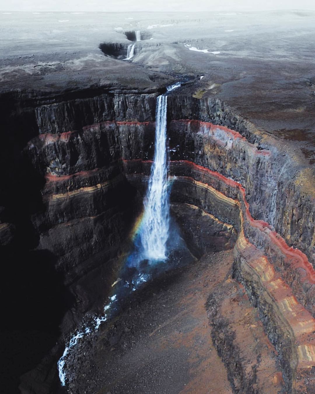 Жизнь как путешествие: девушка колесит по миру и делится снимками нашей планеты 