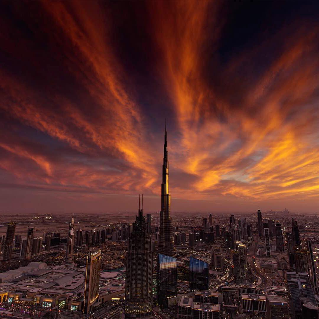 Наследный принц Дубая постит в своем Инстаграме потрясающие виды дубайских небоскребов
